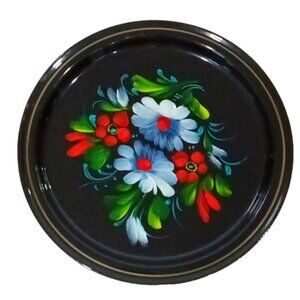 Vtg. Russian Toleware Black Metal Plate 7" Round 'Yeha 83 Kon' Floral Folk‎ Art